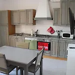 Tatil Evi In With View Balcony