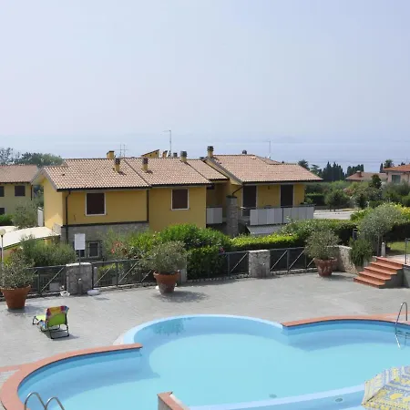 Сasa de vacaciones In With View Balcony Lazise